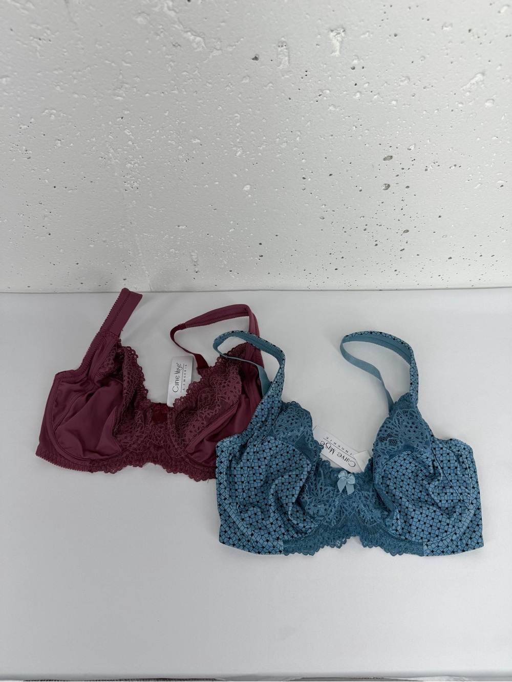 Curve Muse Lit of 2 Women’s Size 36DD Turquoise & Maroon Underwire Bras New